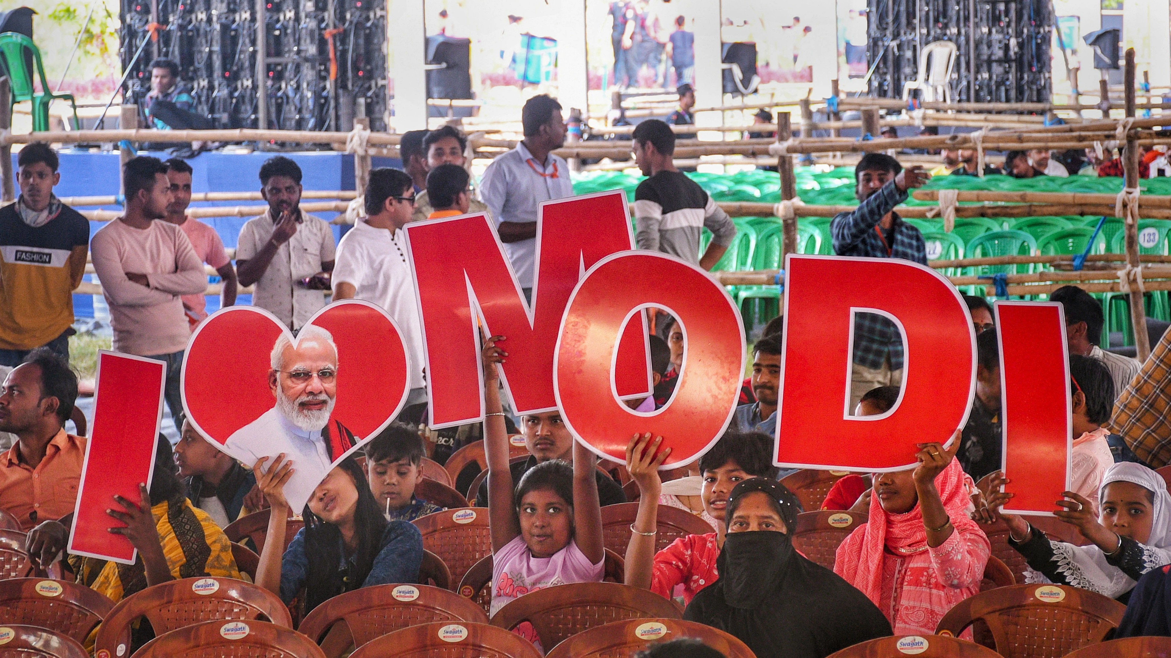 'I Love Modi' okay, but not 'I Love Muhammad': AIMIM chief Owaisi