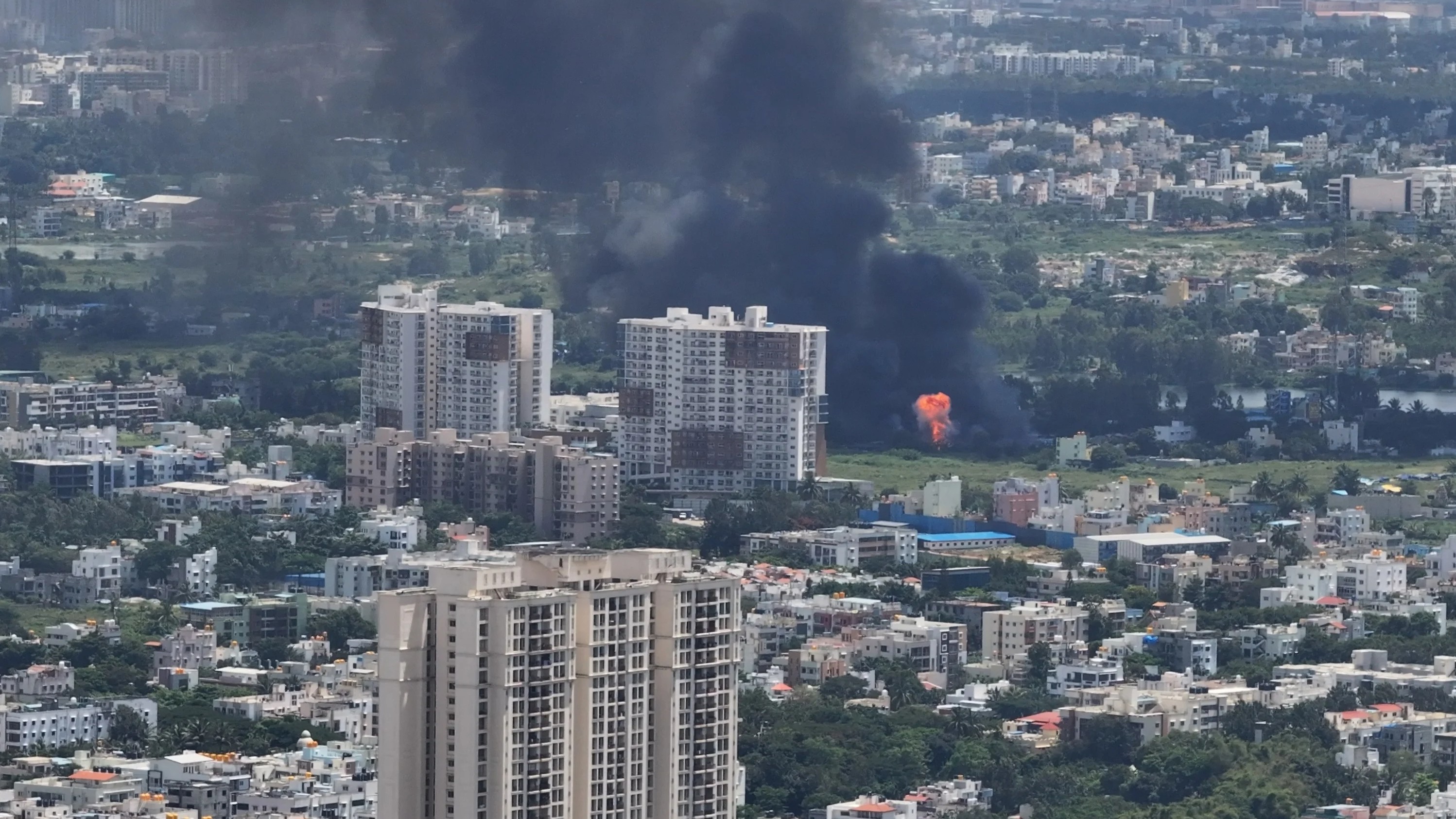 Bengaluru: Fire in garbage pile near Bannerghatta Road sparks panic 