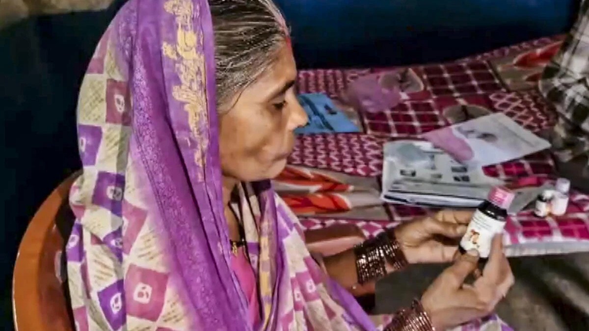 Cough syrup deaths: FDA asks Maharashtra government to stop sale, use of Coldrif batch 