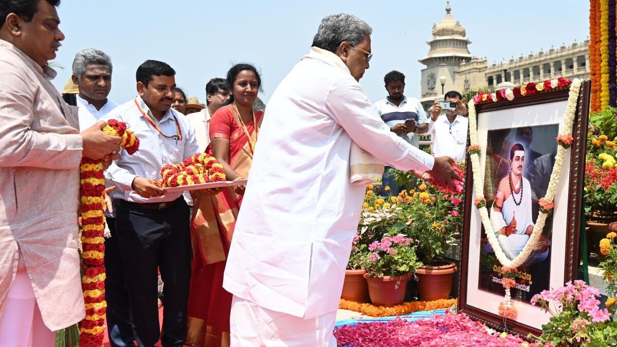 Namma Metro to 'Basava Metro': Is Lingayat outreach behind CM Siddaramaiah's proposal?