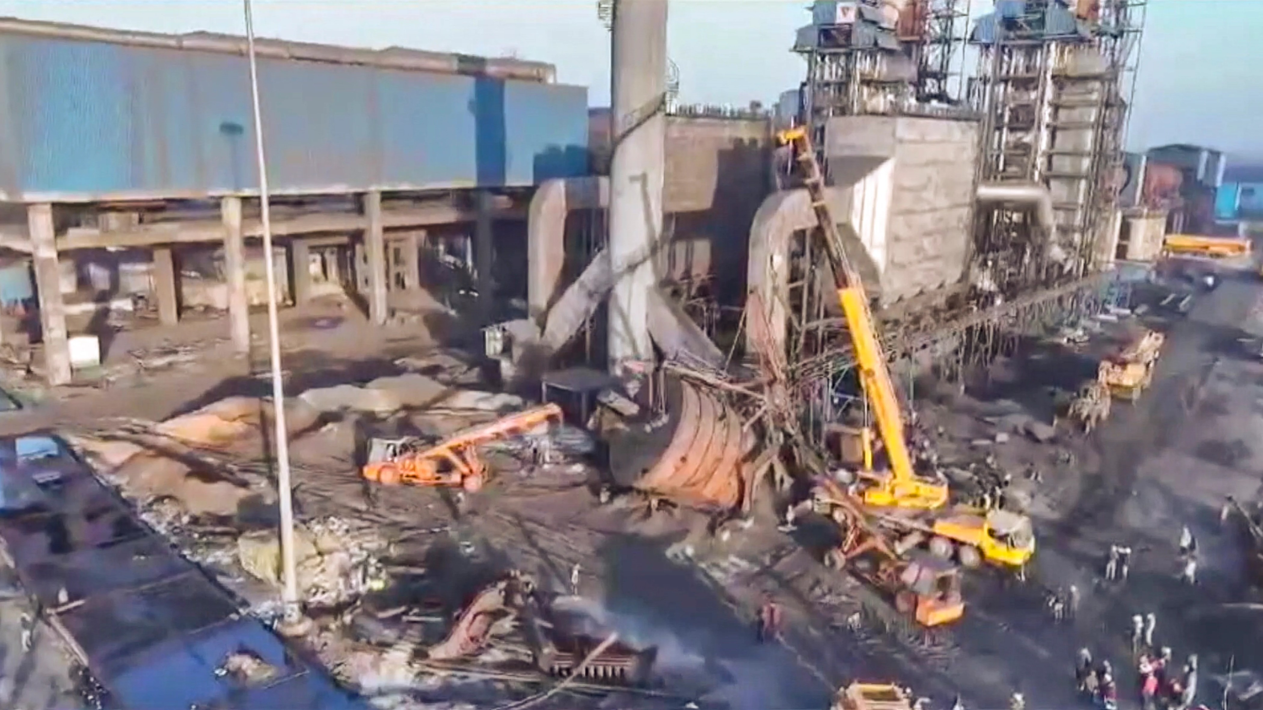 4 workers dead, 6 injured as lift crashes at power plant in Chhattisgarh's Sakti