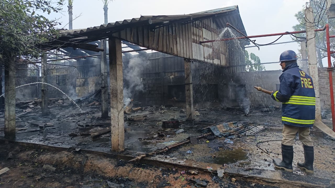 6 dead, 8 injured in fire accident at crackers manufacturing unit in Andhra Pradesh