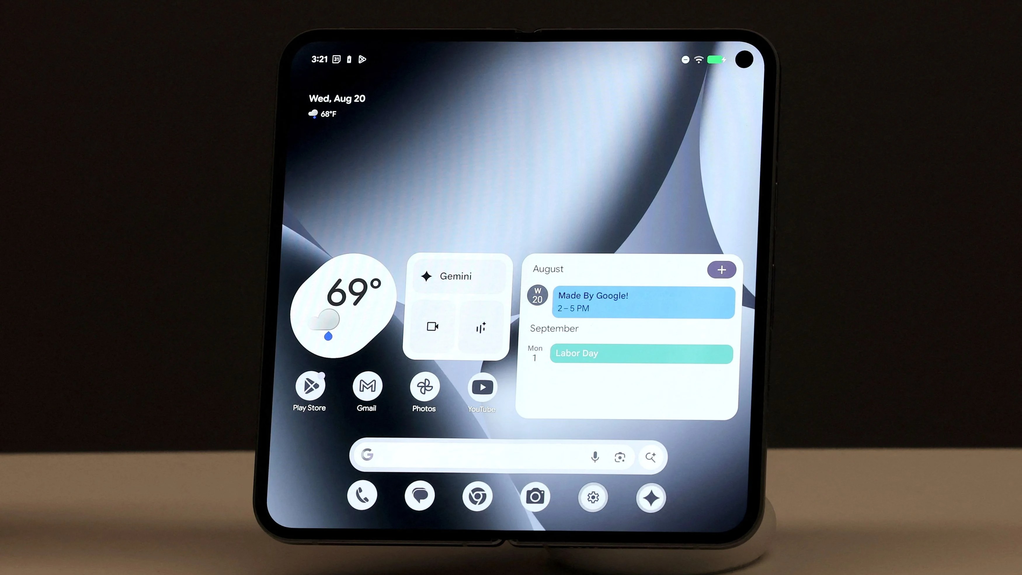 Google Pixel 10 Pro Fold, Pixel Buds 2a hit stores in India
