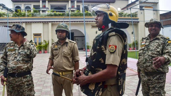 Bareilly violence: Notice pasted at Tauqeer Raza's home to recover loan he took three decades back