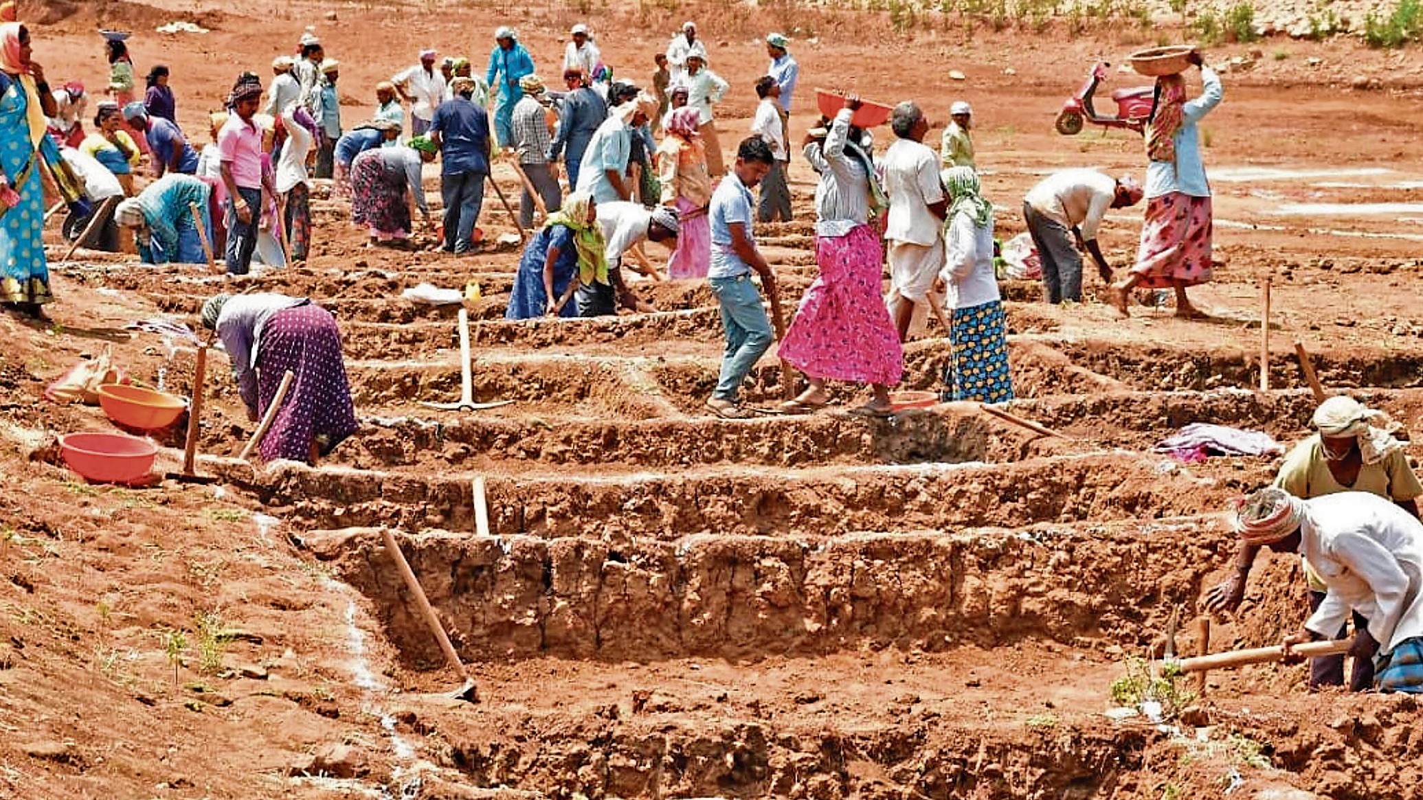 Activist moves Karnataka governor seeking independent probe into MGNREGS scam