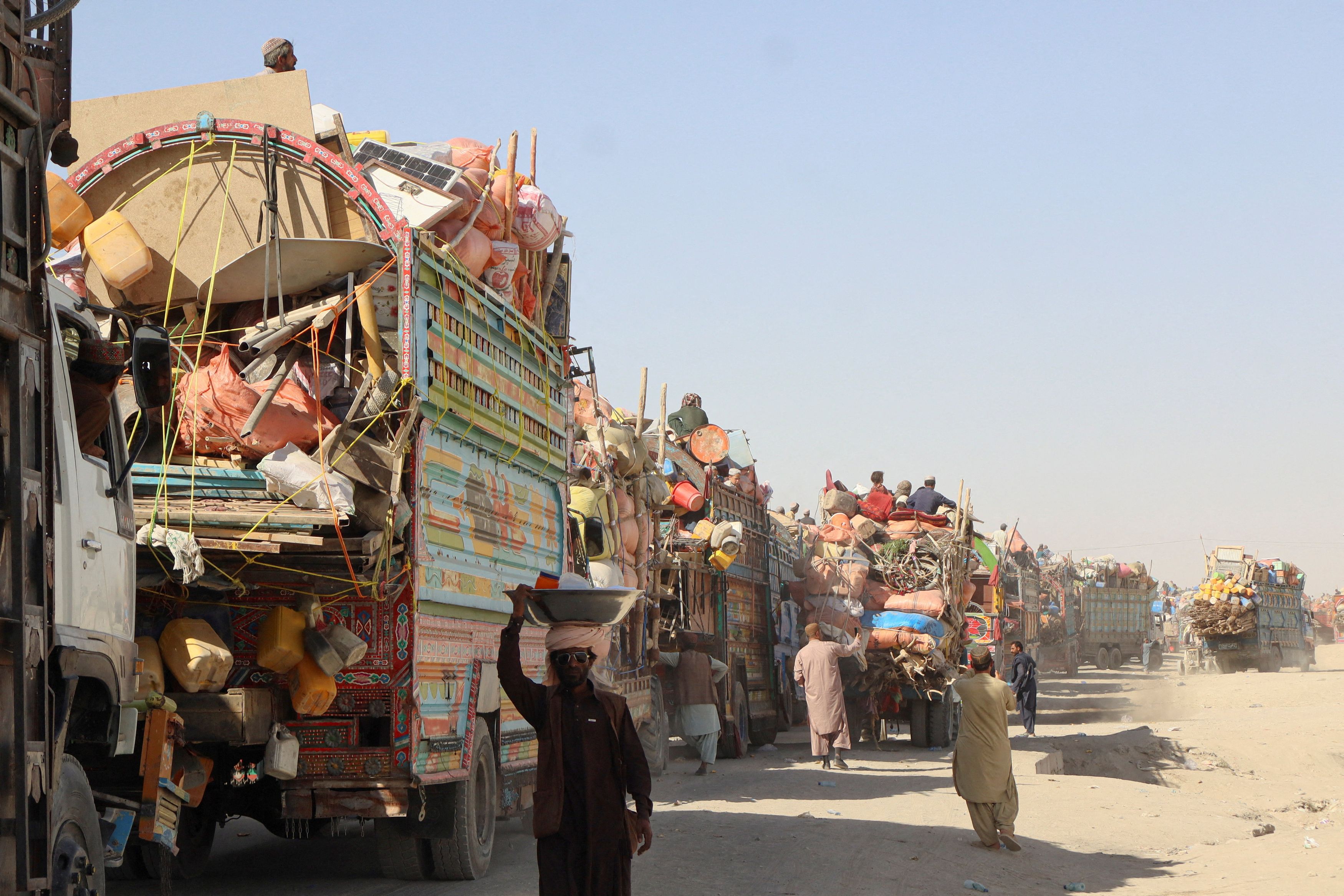 Pakistan closes border with Afghanistan following exchanges of fire, in Chaman