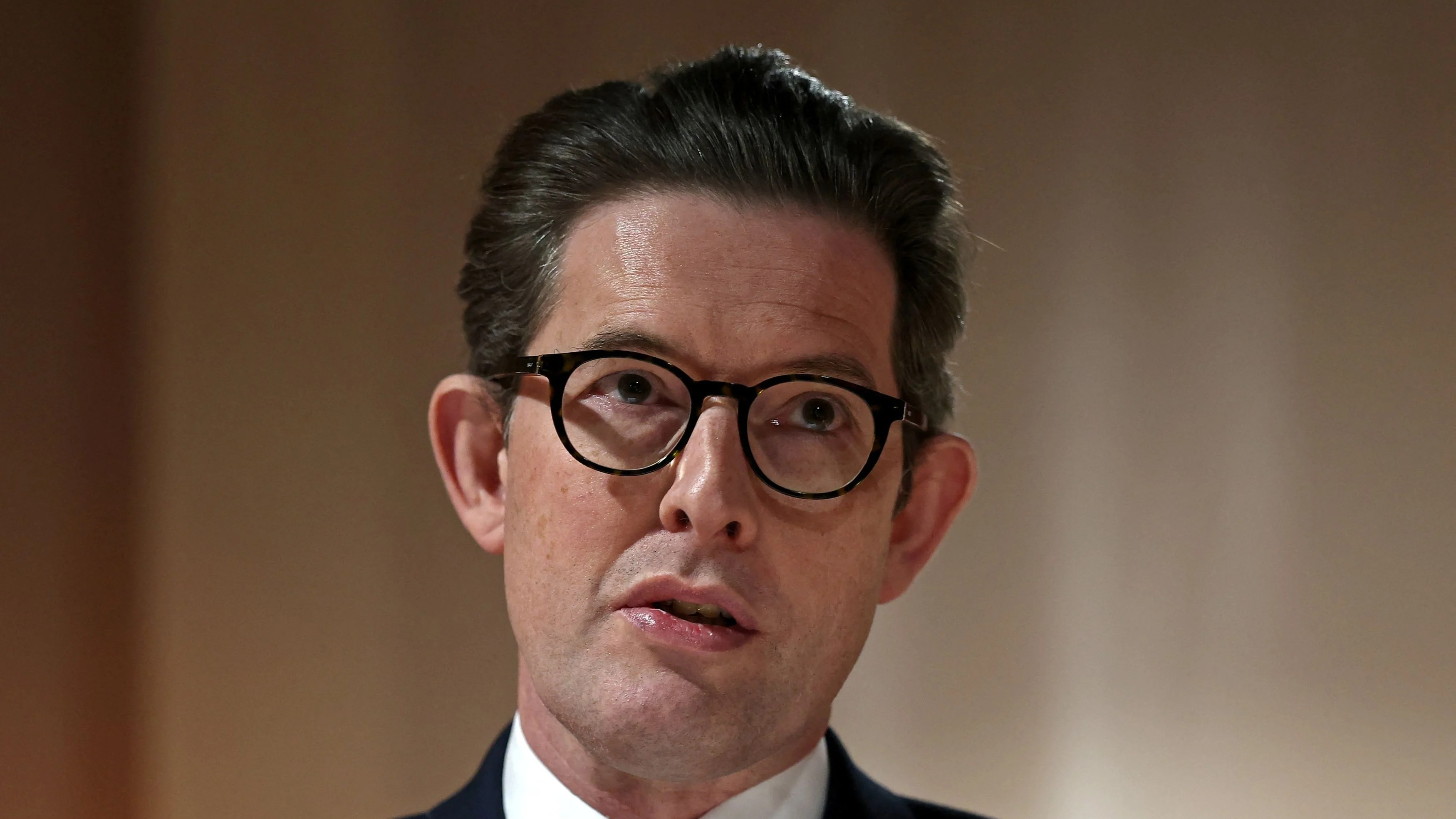 UK's MI5 warns politicians they are targets of Russia and Chinese spying