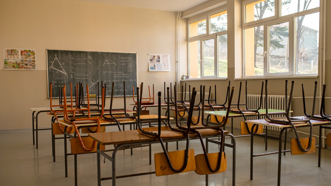 Around 6,000 students in Malaysia infected with influenza, prompting school closures