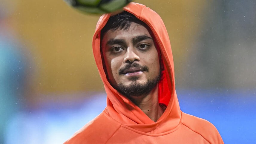 Ishan Kishan starts Ranji campaign with fighting hundred