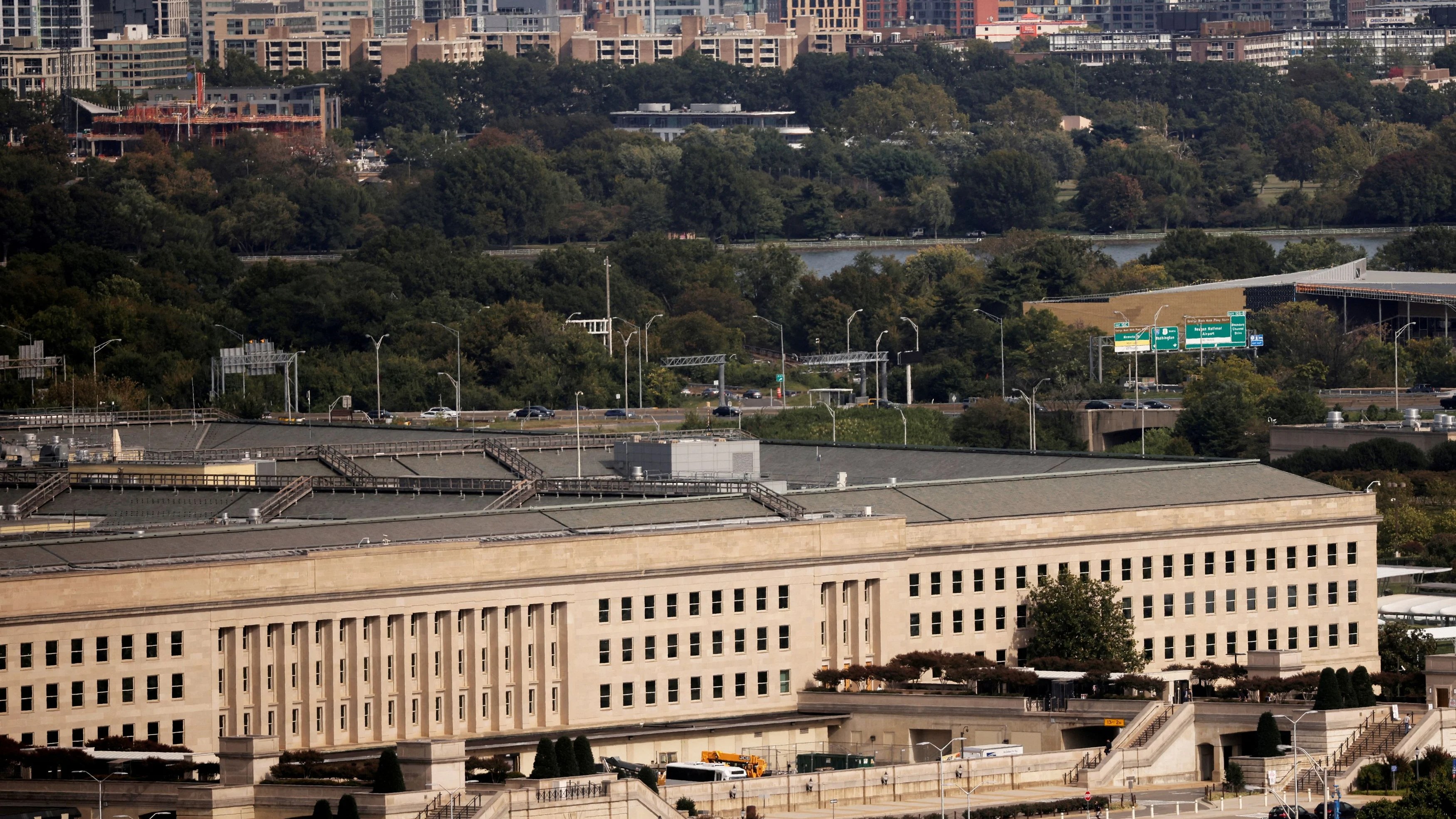 US news outlets reject Pentagon press access policy