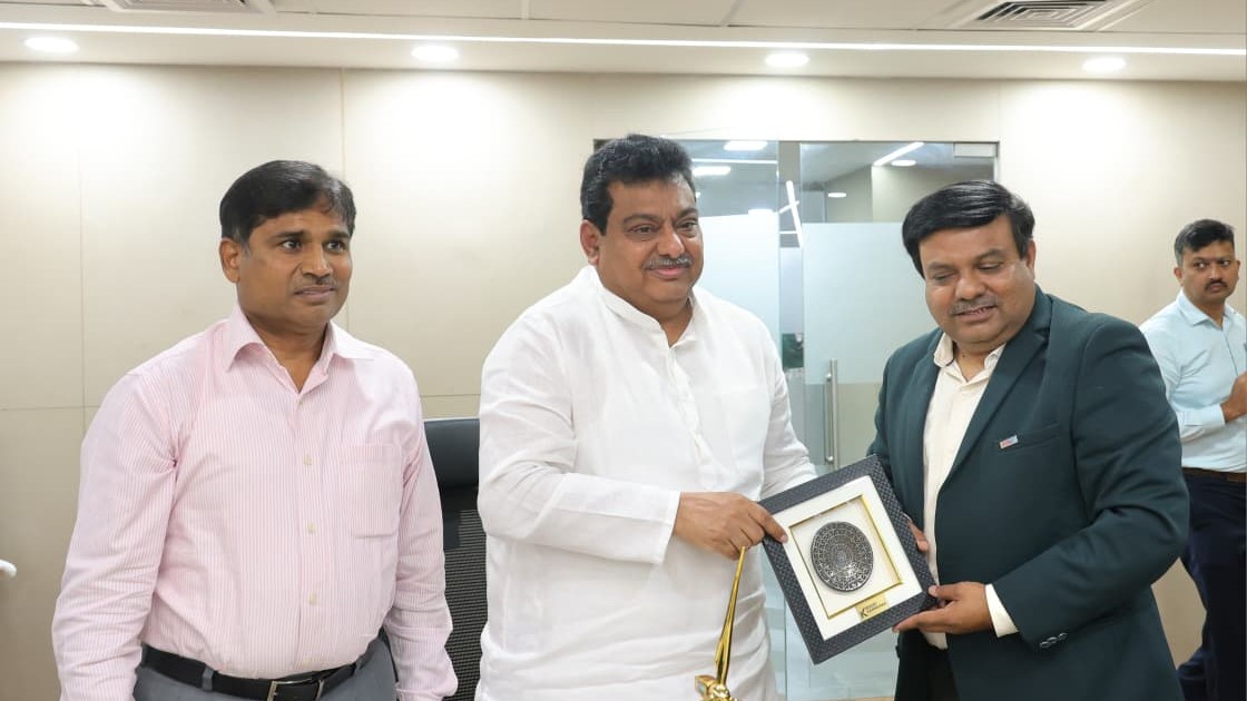 Wind energy sector pioneer Inox Wind to invest Rs 400 crore in Karnataka's Kushtagi to manufacture blades, towers