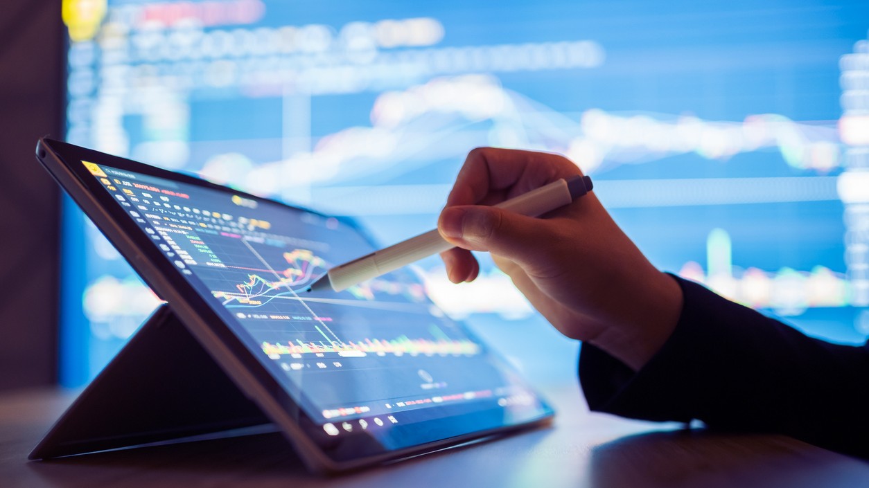 Stock markets trade higher in early trade tracking rally in Asian peers
