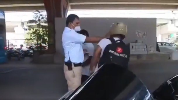 Bengaluru traffic policeman suspended for slapping motorcyclist