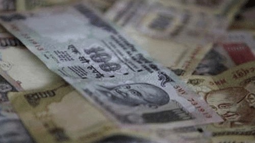 Rupee rises 21 paise to 87.75 against US dollar in early trade