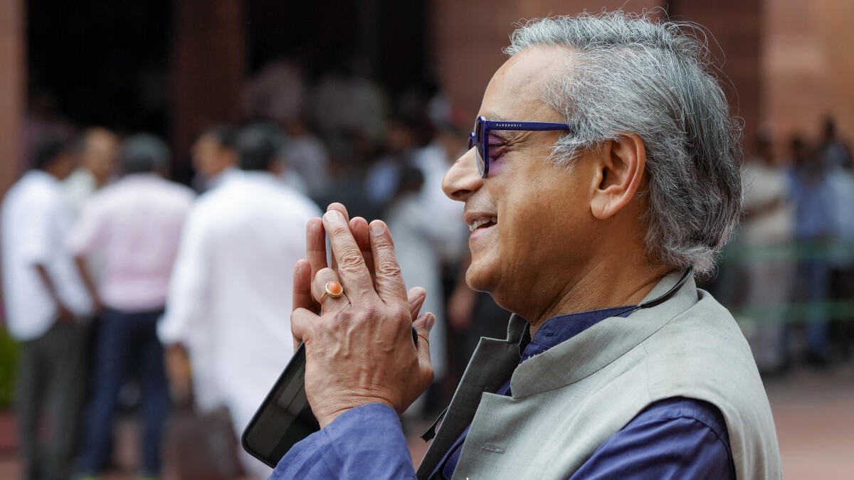 I'm left grasping for words of praise: Shashi Tharoor on Aryan Khan's 'The Ba****ds of Bollywood'