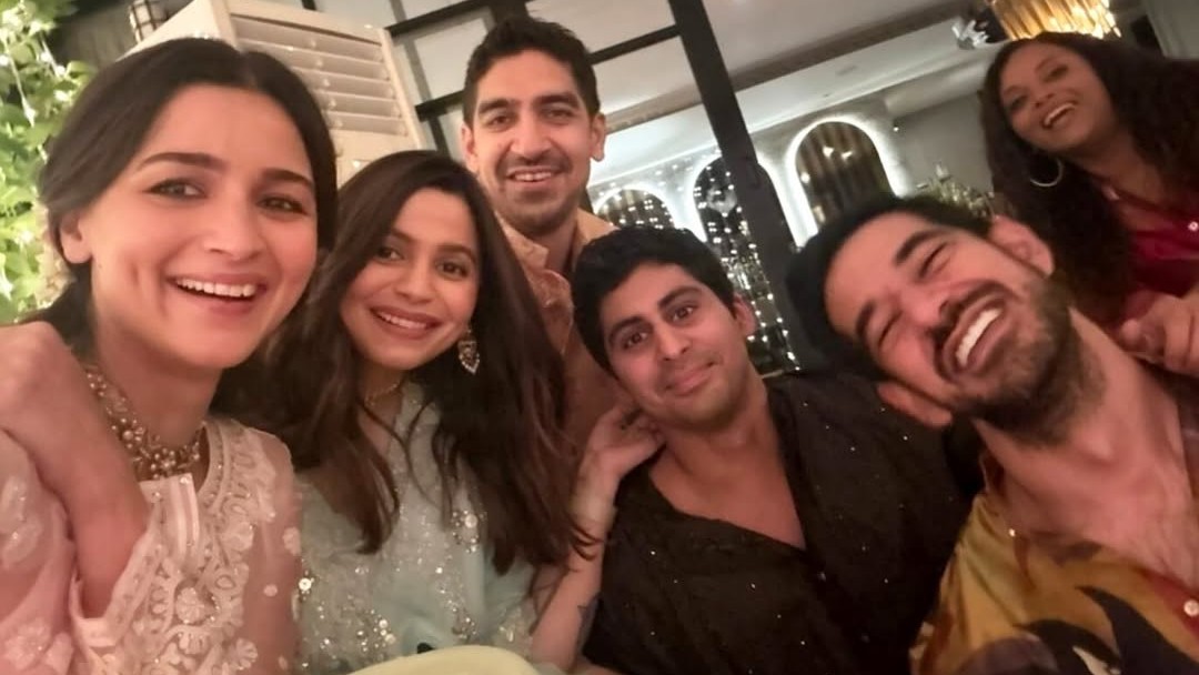 Inside RaLia's Diwali: Ranbir and Alia host cozy Diwali party at Vaastu