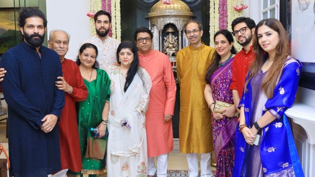 After Ganeshotsav and Diwali, Thackeray family come together for Bhai Dooj