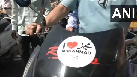 Tension over 'I love Muhammad' graffiti on temple walls in UP's Aligarh