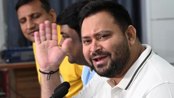 Bihar Assembly Elections 2025 | Waqf Act will be thrown into dustbin if I.N.D.I.A. bloc voted to power: Tejashwi Yadav