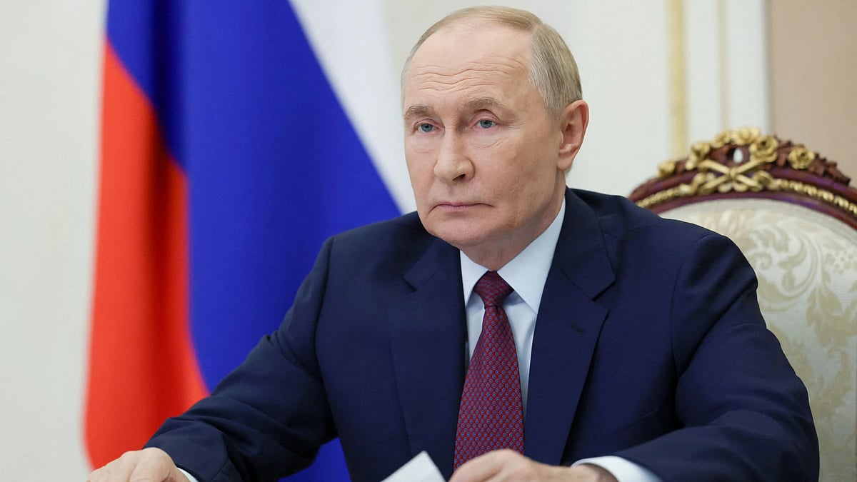 Vladimir Putin says it's senseless to sign documents with 'illegitimate' ...