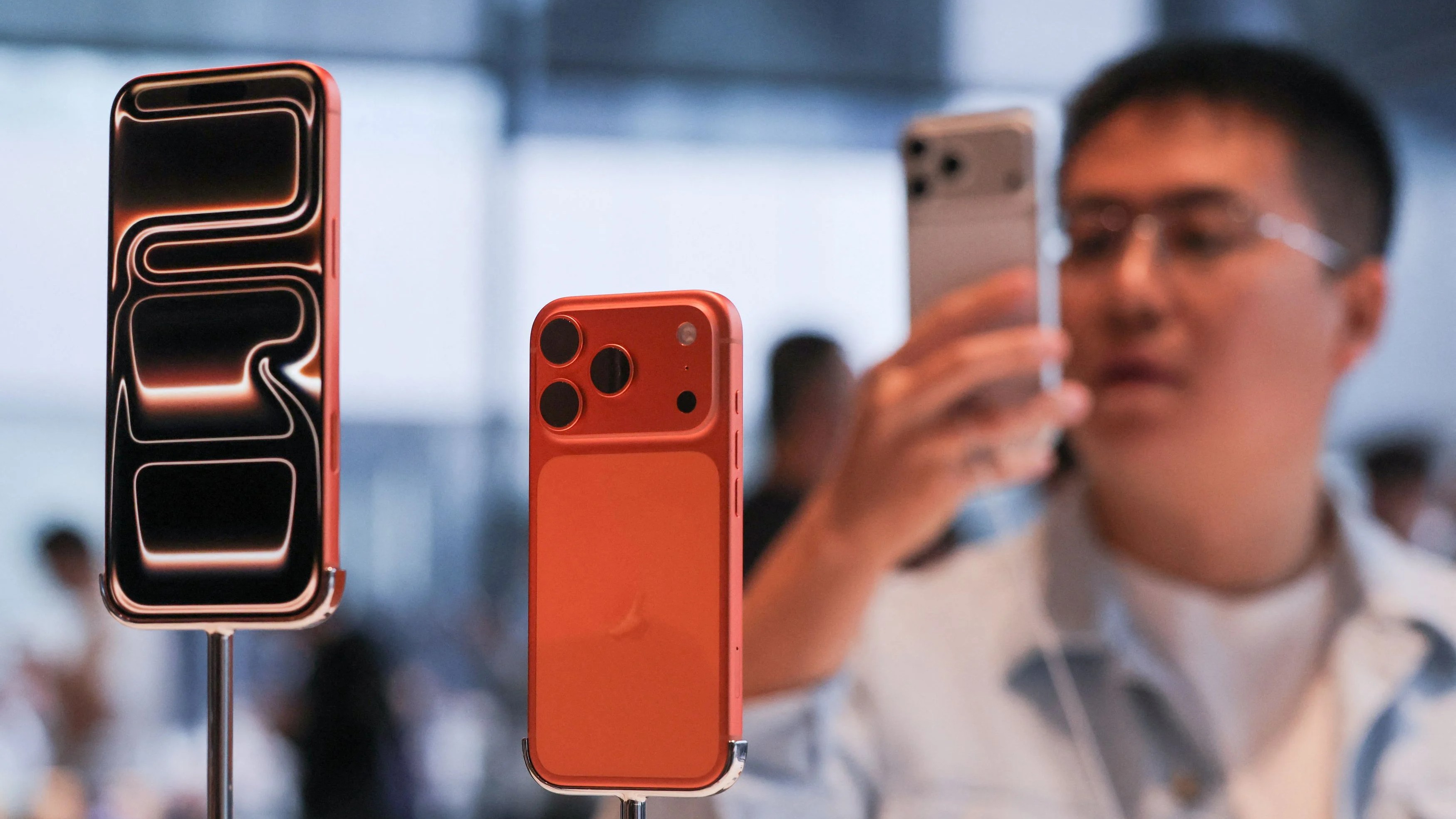 Don't use this to clean 'Cosmic Orange' Apple iPhone 17 Pro, or else it'll turn pink