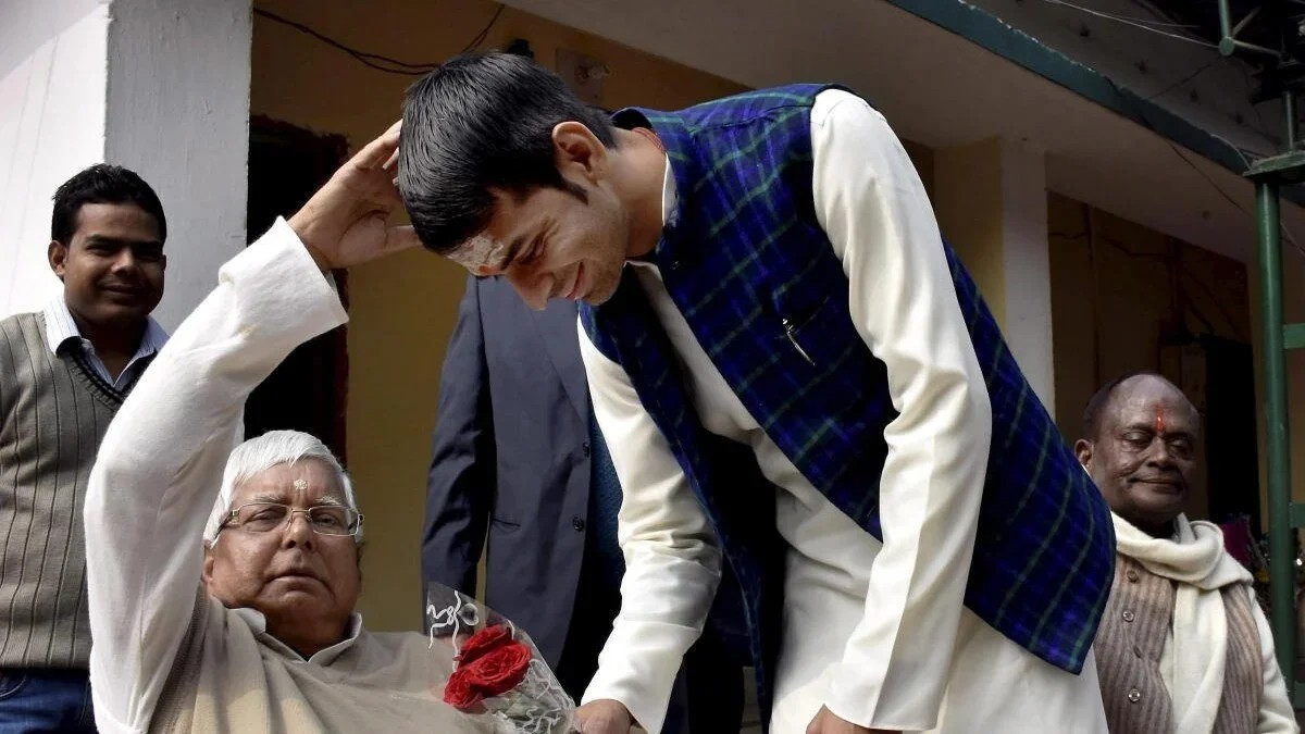 Bihar Assembly Elections 2025 | Lalu's elder son Tej Pratap Yadav locked in a multi-cornered contest in Mahua