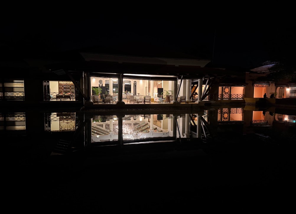 Apple iPhone 17 Pro Max's camera sample.