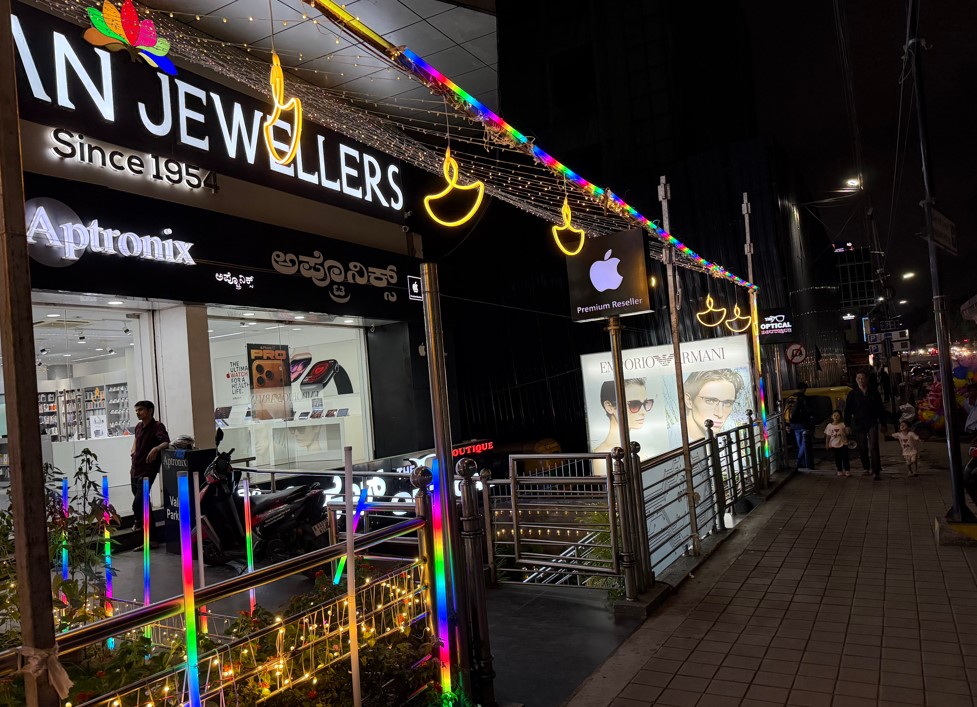 Apple iPhone 17 Pro Max's camera sample.