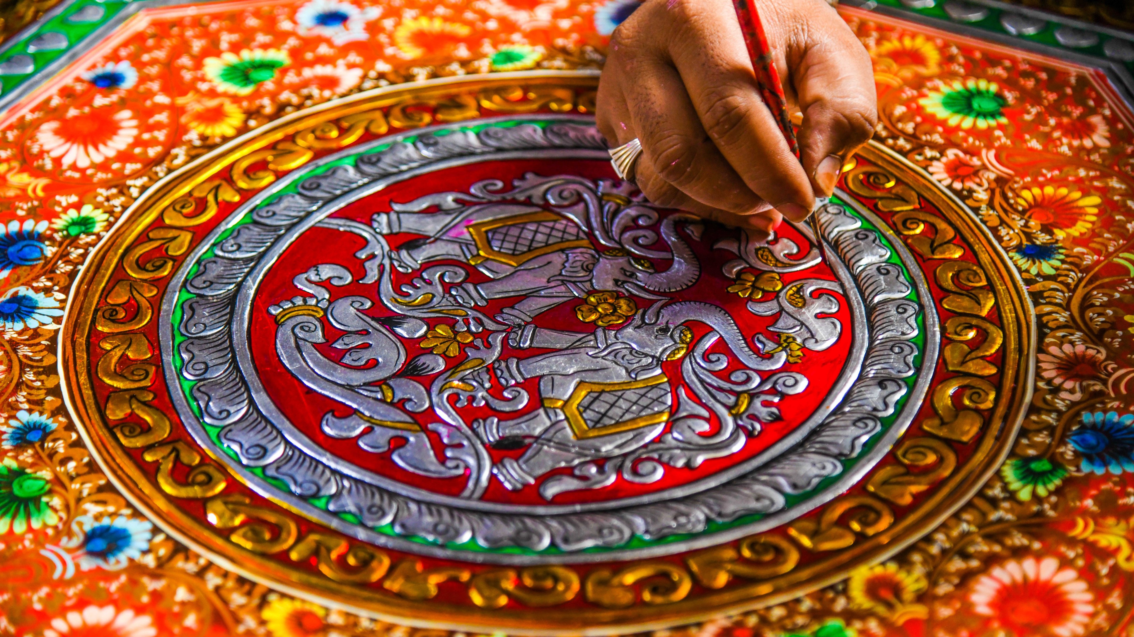 Boom in Kinnal craft orders, but no wood to carve