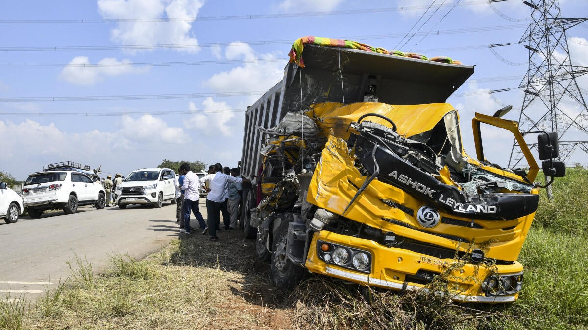 19 killed, several injured as tipper lorry collides with RTC bus in Telangana