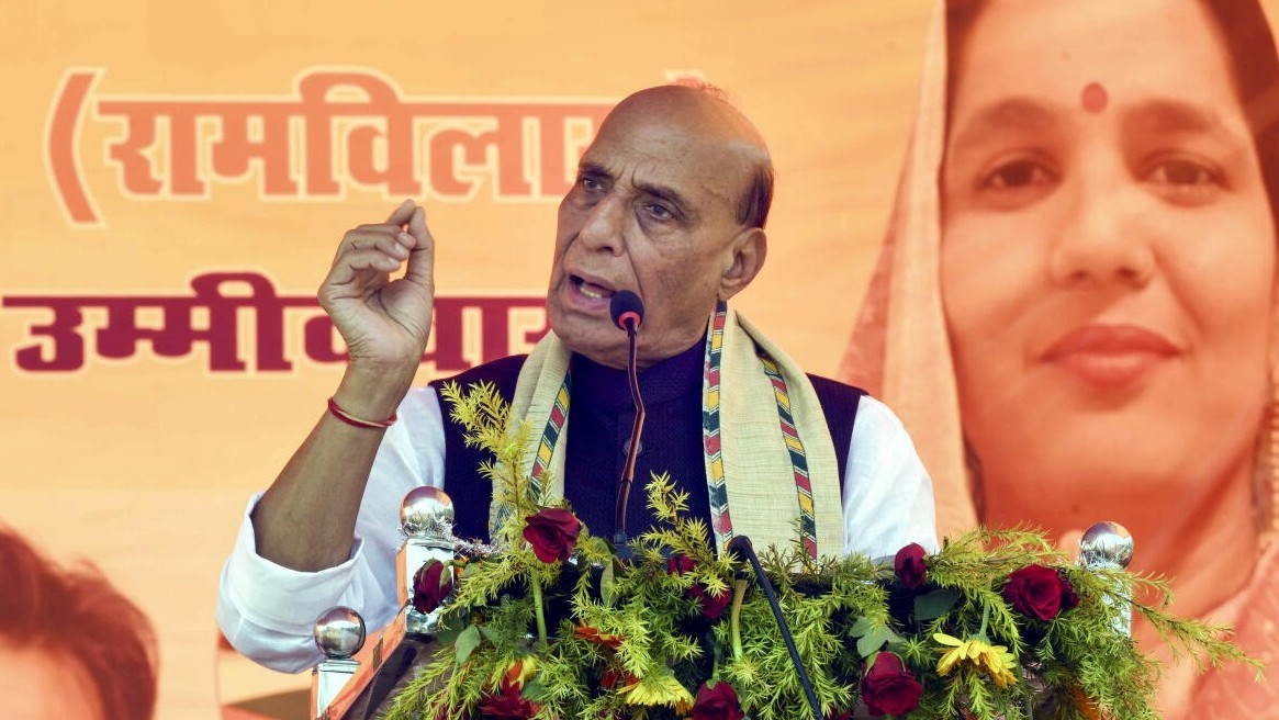Bihar Assembly Elections 2025 | Rahul Gandhi trying to create anarchy by demanding reservations in defence forces, alleges Defence Minister Rajnath