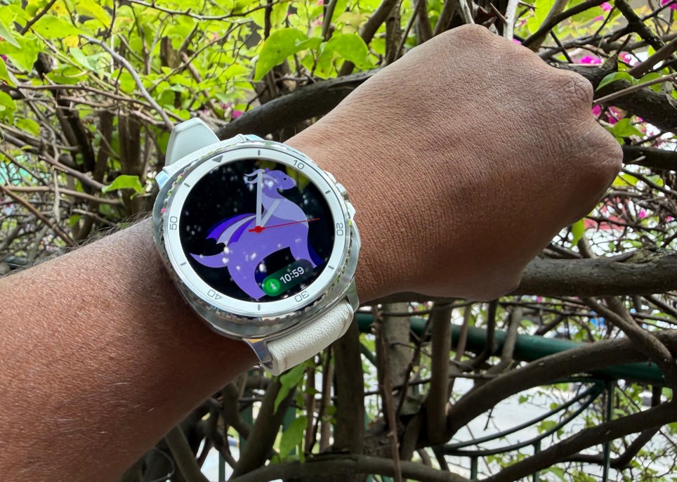 Samsung Galaxy Watch8 Classic.