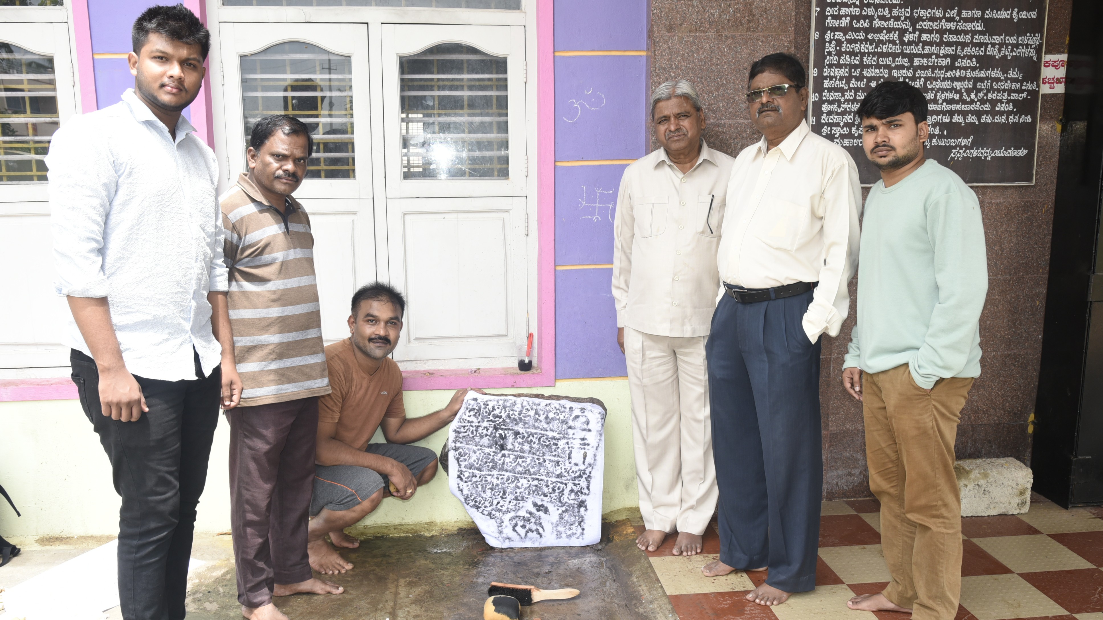 Inscription from Ganga period ruler Butuga II's time unearthed at Mysuru temple
