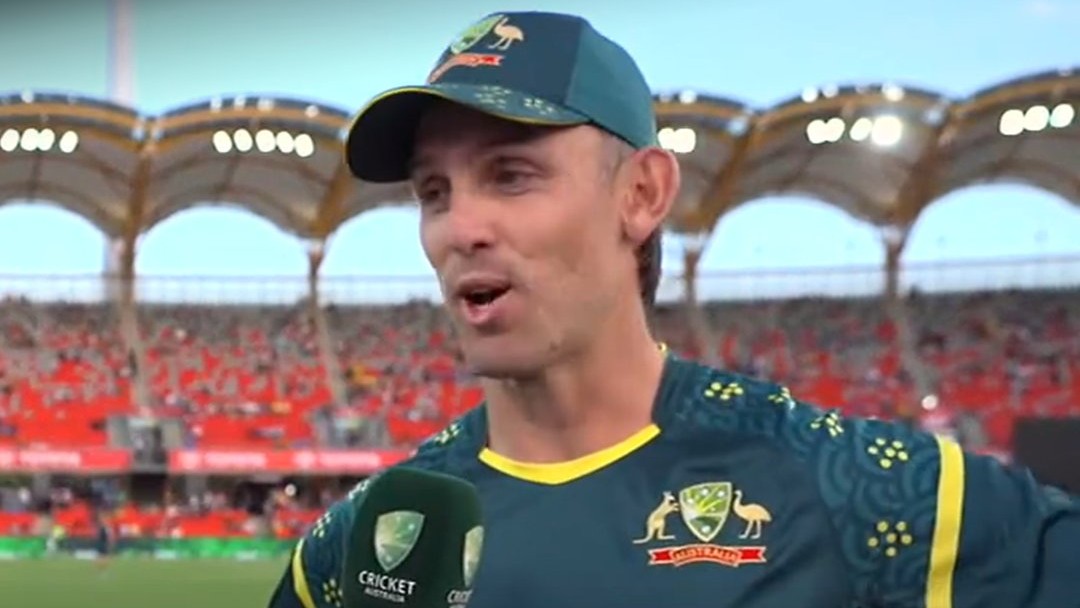 4th T20: Australia put India into bat at Gold Coast 