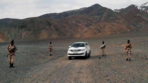 US military to establish presence at Damascus airbase: Report