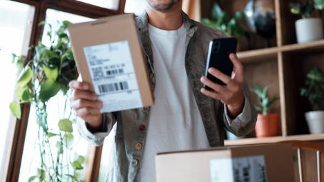 Quick tips to spot an online delivery fraud