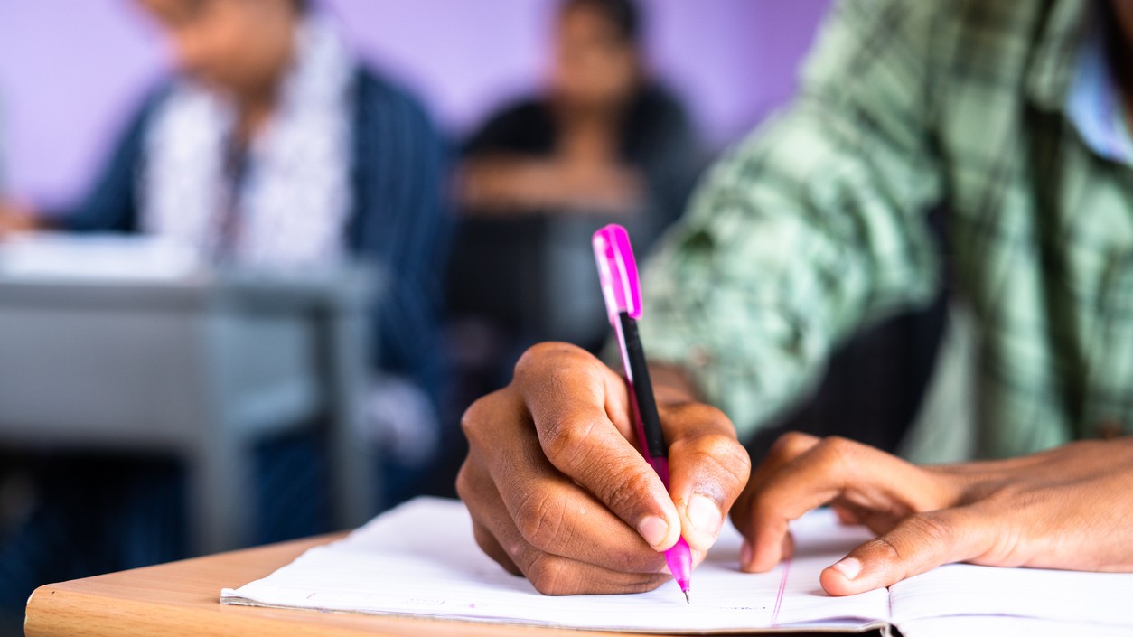 Student sets himself ablaze after denied permission to appear in exam over unpaid fees in Uttar Pradesh