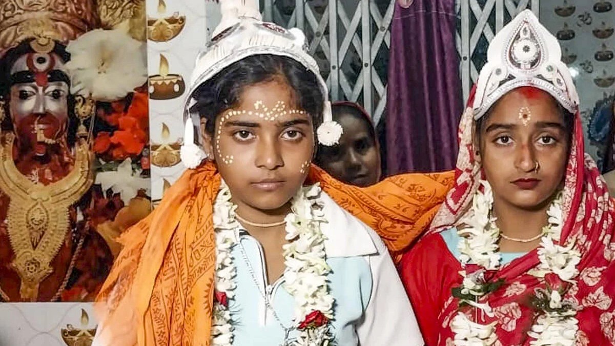 Two young women defy norms to marry in West Bengal's Sundarbans temple, village rallies behind them