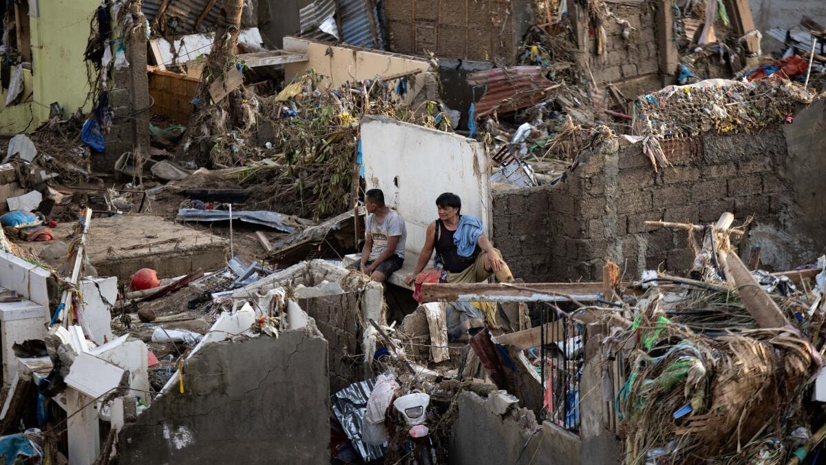 Philippines evacuates 100,000 people as Fung-wong intensifies into super typhoon.