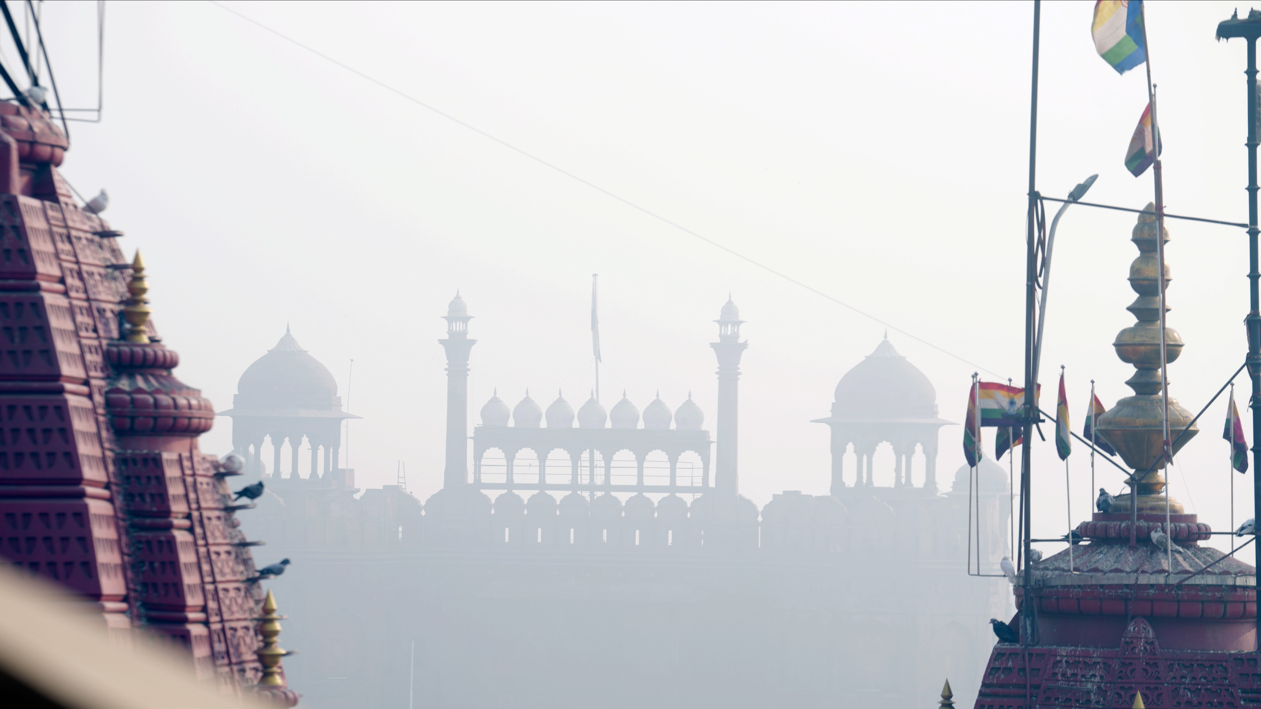 Delhi blast | Initial probe suggests detonators used, links with Faridabad terror module