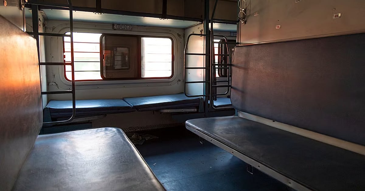 IRCTC Booking Tip: TTE Reveals How Senior Citizens Can Get Lower Berth ...