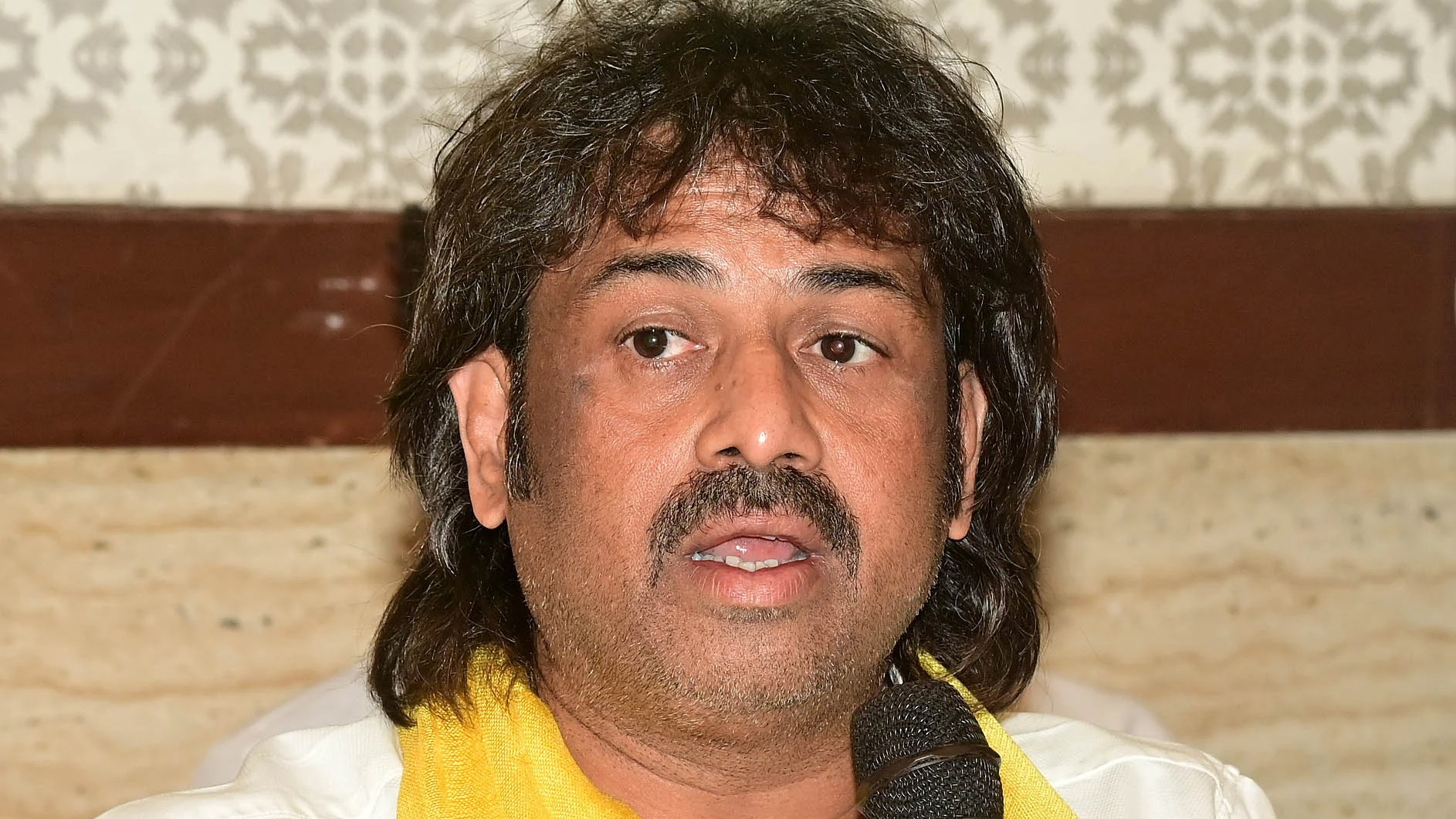 Karnataka to upgrade 100 Urdu-medium schools into KPS with bilingual instruction