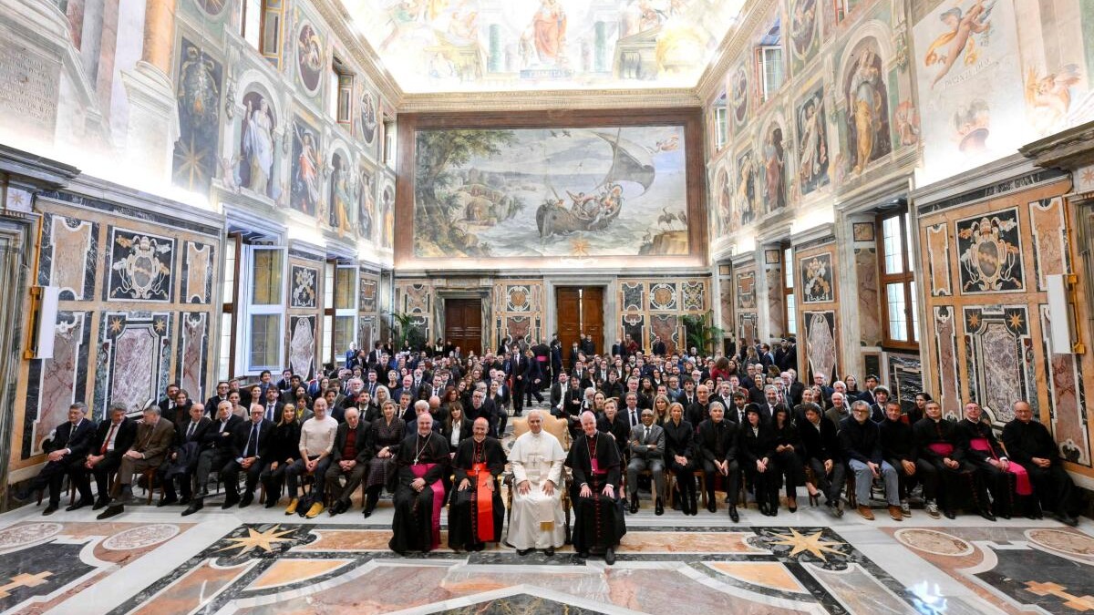 Pope Leo XIV hosts Hollywood stars at Vatican, calls cinema 'hope in motion'