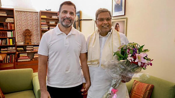 Siddaramaiah meets Rahul Gandhi in New Delhi, no discussion on Karnataka politics