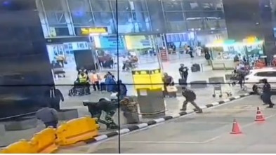 Watch | CISF, police thwart attack by man brandishing weapon at Bengaluru airport