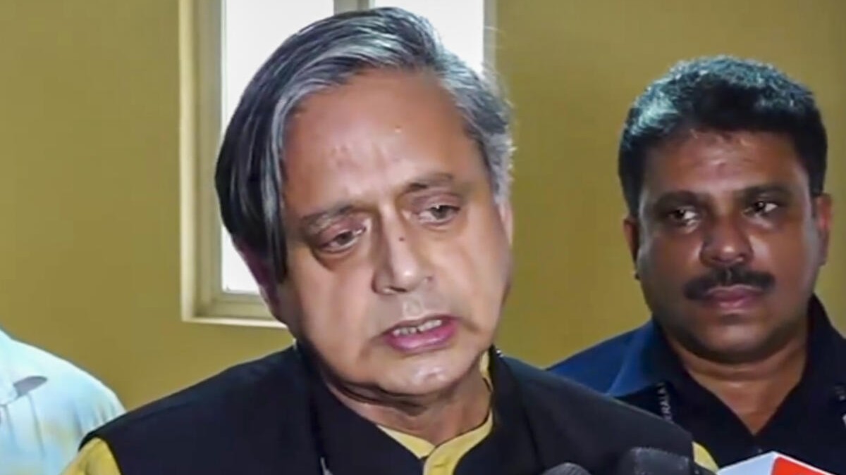 Shashi Tharoor skips Congress' SIR review meet a day after attending PM Modi's lecture
