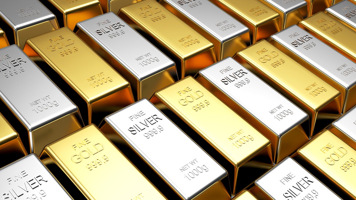 Gold, silver futures drop as investors book profits ahead of US data