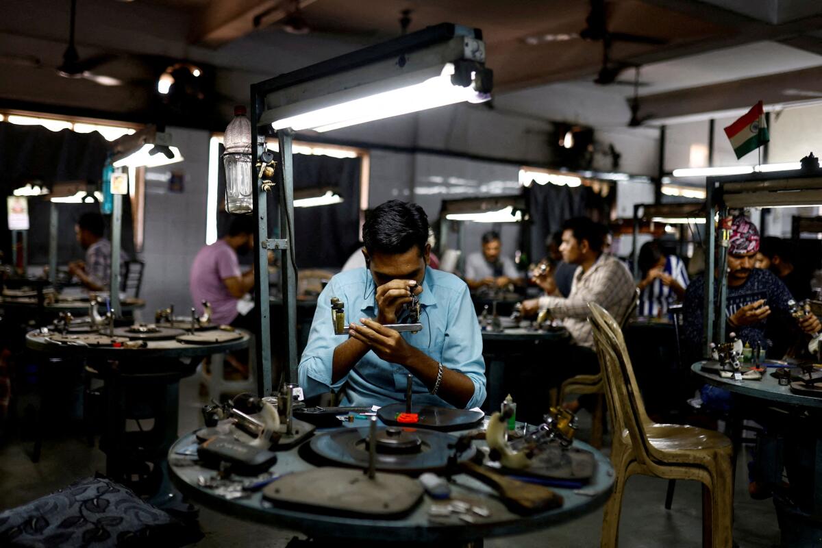 <div class="paragraphs"><p>Credit</p></div>