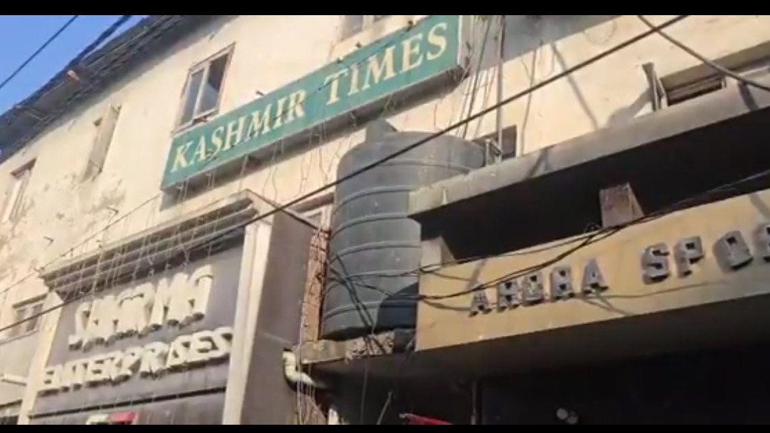 SIA raids Kashmir Times office; editors say action meant to 'intimidate and silence'