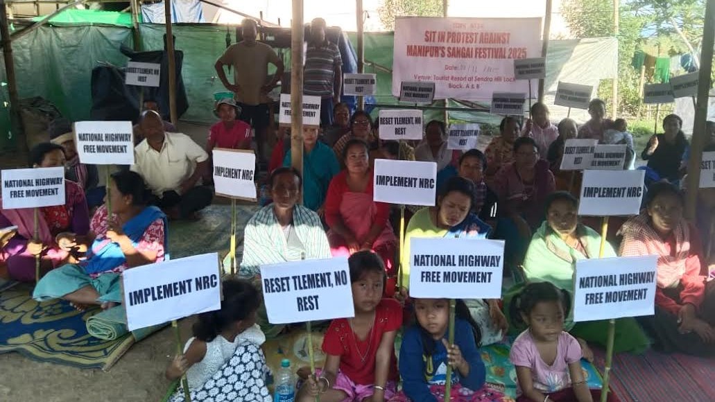 Manipur's displaced persons, COCOMI members clash with forces during protest against Sangai festival